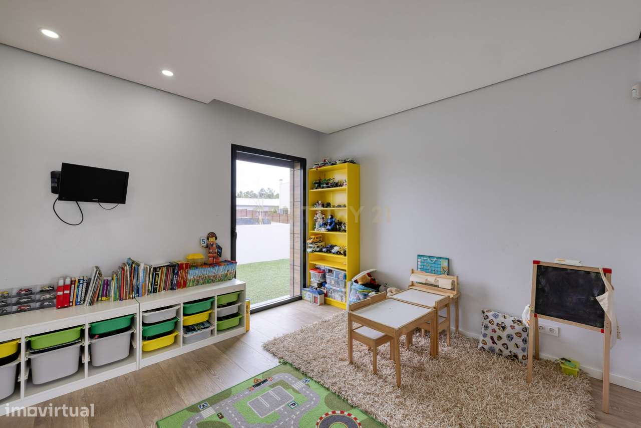 Moradia unifamiliar na Urbanização dos Jardins de Santiago, Setúbal-10