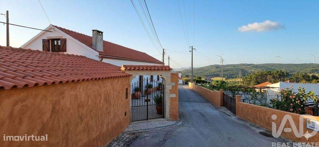 Moradia térrea em Azueira e Sobral da Abelheira de 90 m2 - Grande imagem: 2/34