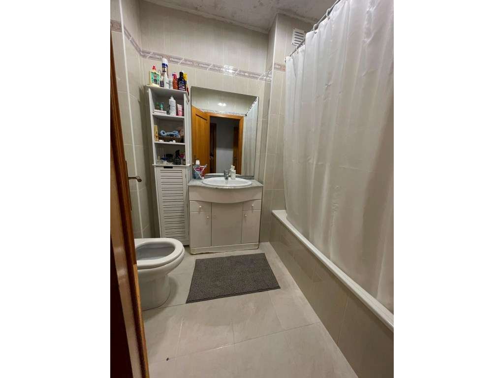 Apartamento T2 com Suíte, Varanda e Garagem | Alfena - Valongo-11