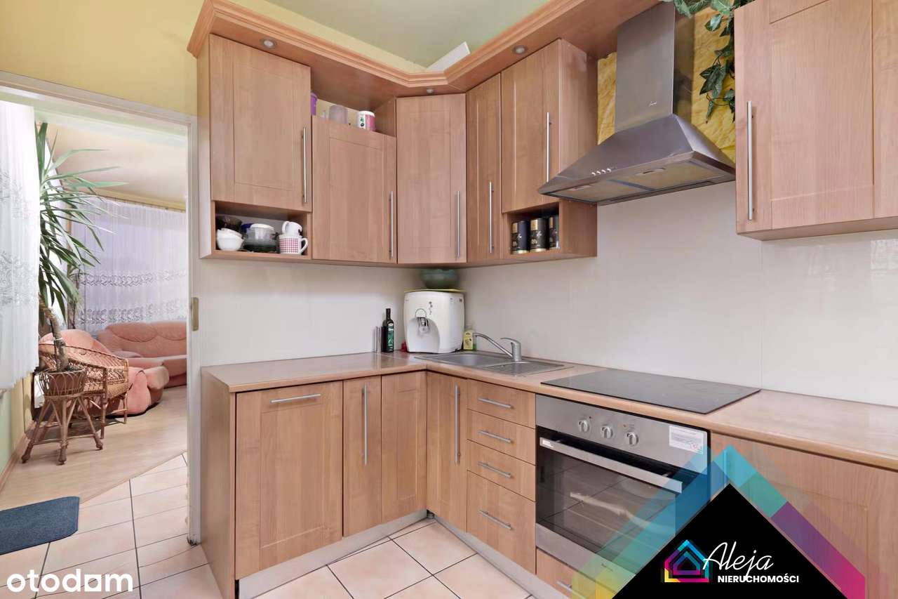 Uniwersalny Dom 350m.kw. czeka na Ciebie!-10