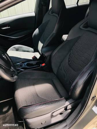 Toyota Corolla 1.8 HSD Exclusive interior Negru - 15