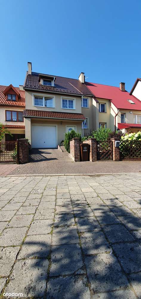 Dom na sprzedaż z 10 pokojami i garażem - Pełny obrazek: 3/20