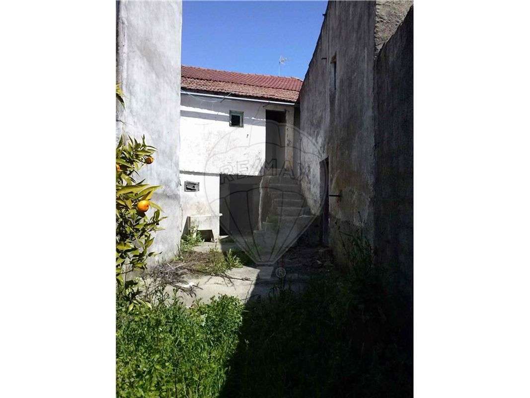 Moradia T1 para Venda - Grande imagem: 5/13