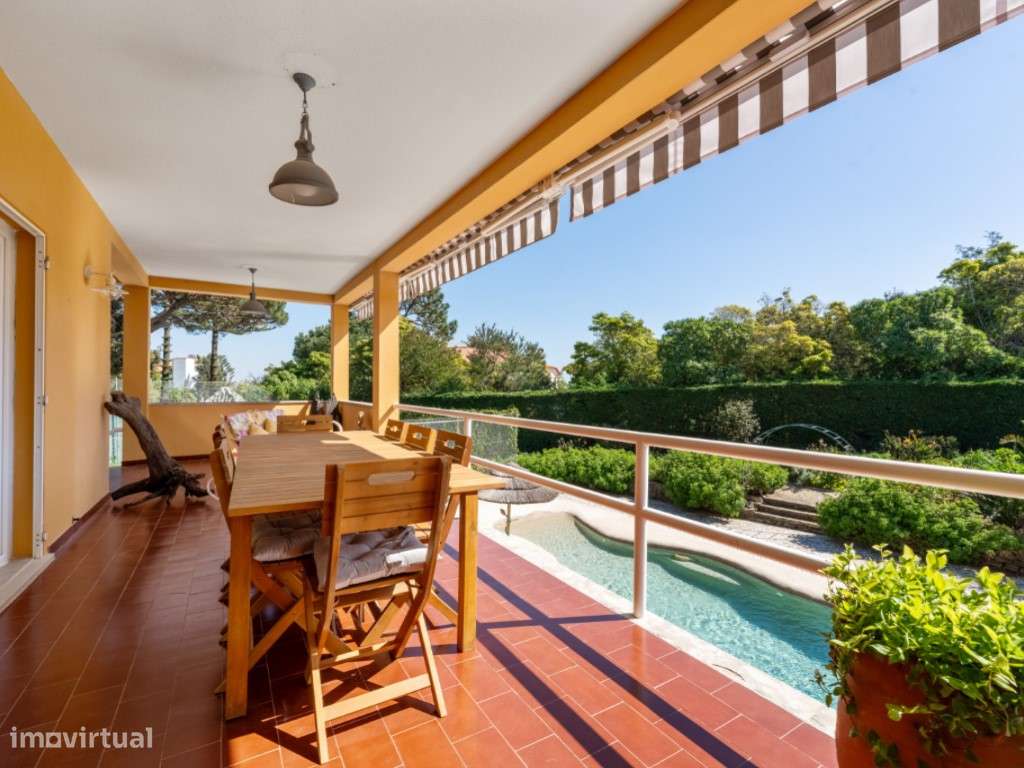 Moradia Isolada com 3 pisos, piscina, court de ténis-7