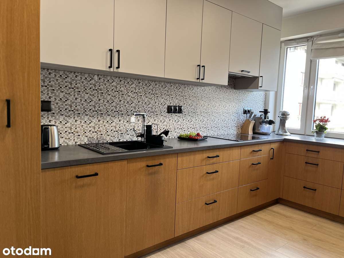 Mieszkanie 104m², 4 pokoje, loggia, 2 miejsca garażowe, blisko centrum - Pełny obrazek: 5/17