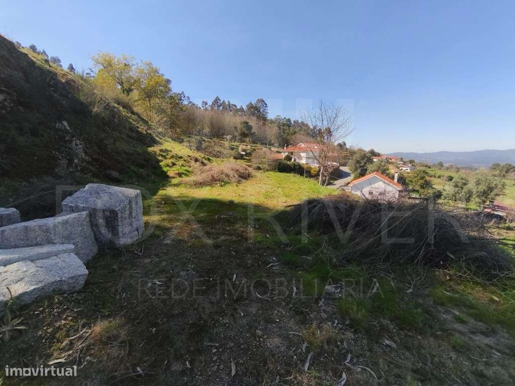 Terreno com Projeto Aprovado em São Julião, Valença - Grande imagem: 4/11
