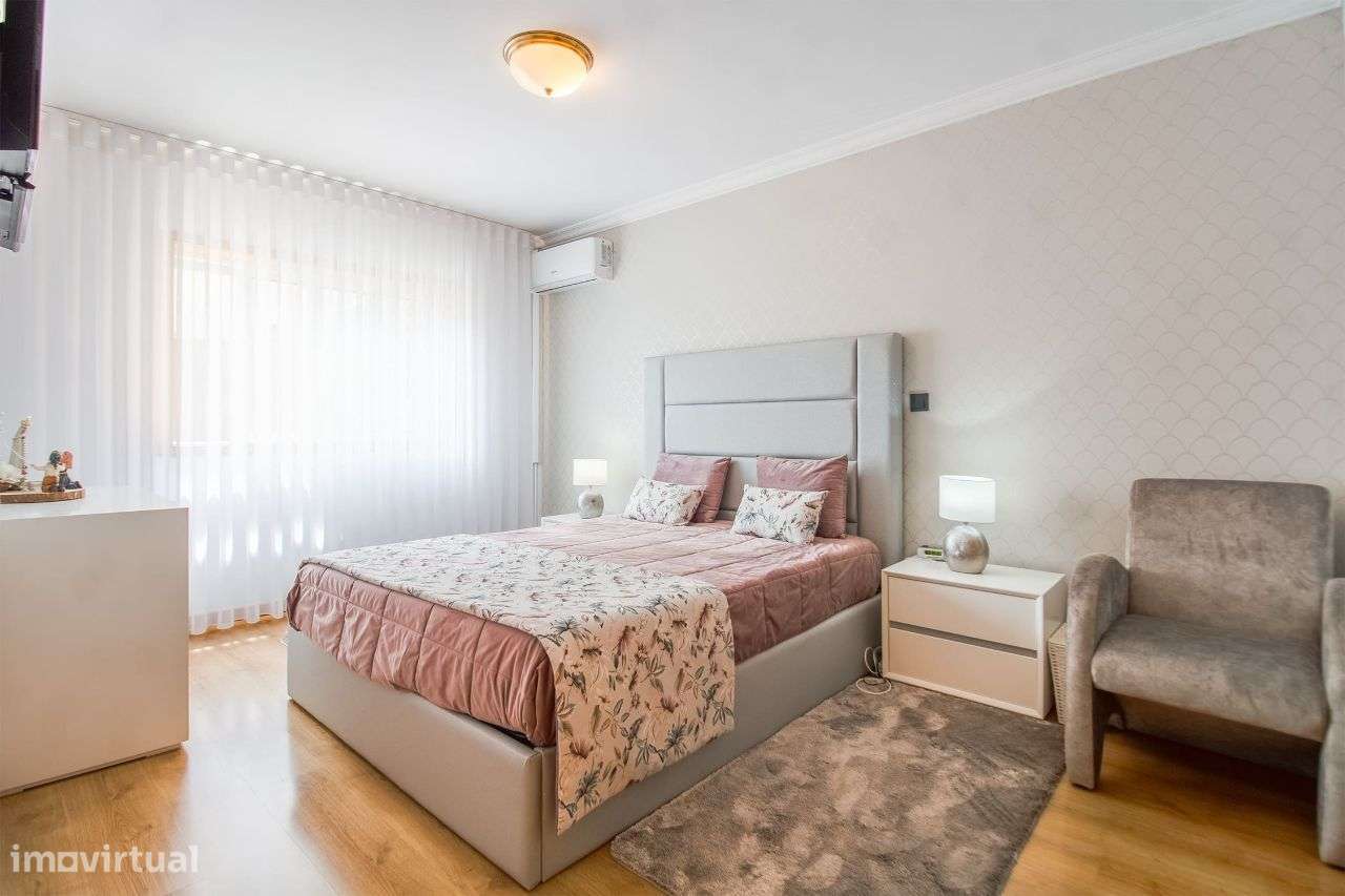 Apartamento T3 no Castêlo da Maia (ISMAI)-18