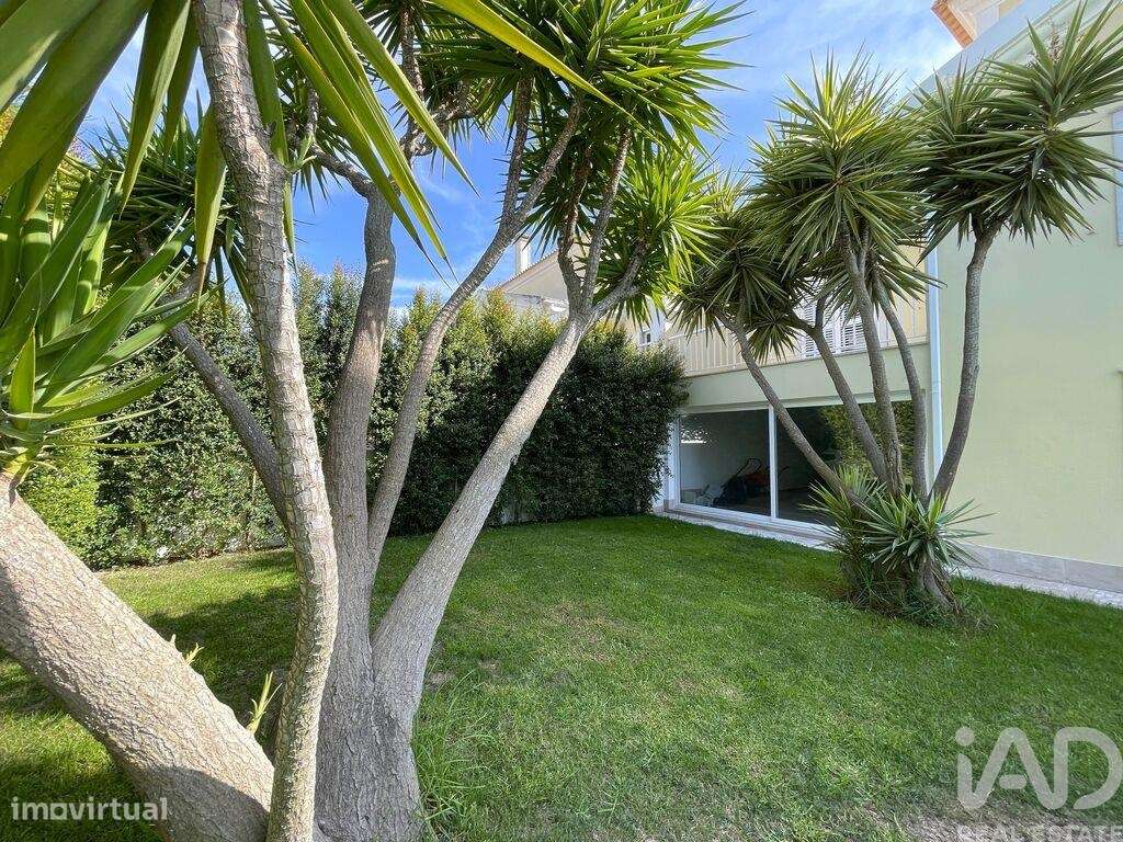 Casa / Villa T5 em Corroios de 248,00 m2 - Grande imagem: 4/29