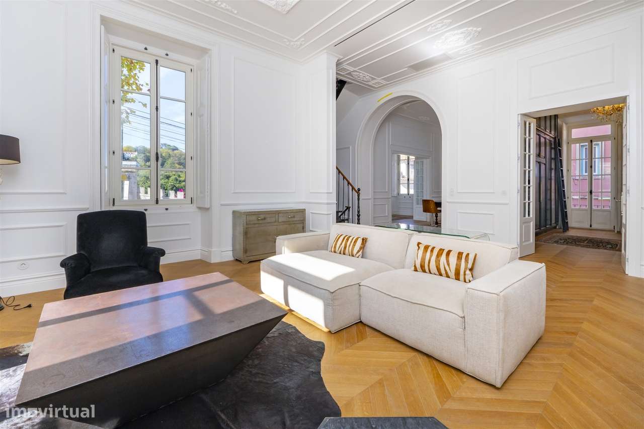 Chalet de Luxo em Sintra. Chalet com 5 quartos, cinema, sauna e garraf - Grande imagem: 4/57