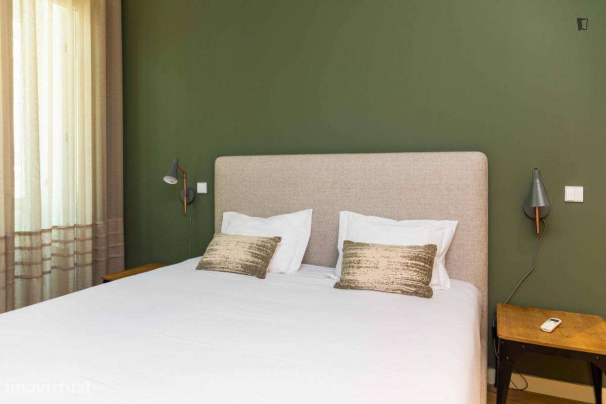 Apartamento com 2 quartos - localizado em Vitória Porto - Grande imagem: 3/9