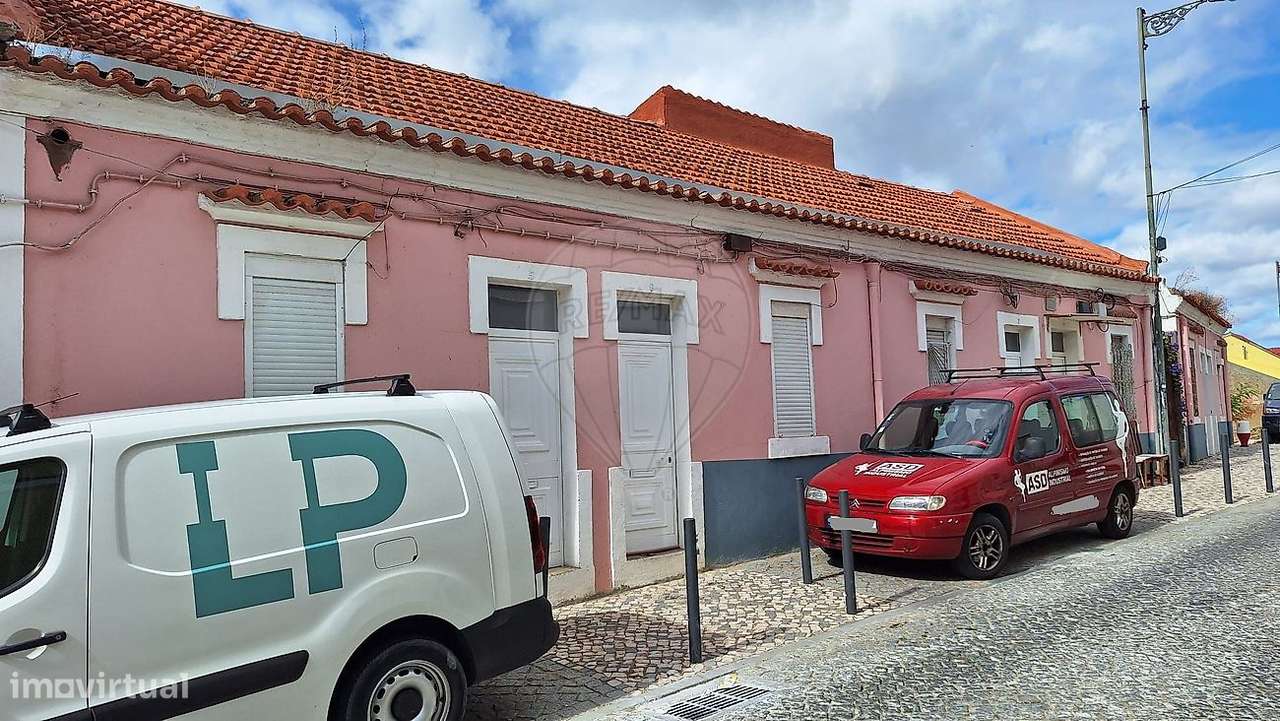 Prédio  para venda - Grande imagem: 2/4