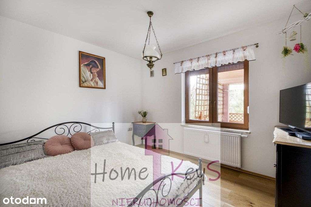 Na sprzedaż urokliwy dom w Serocku-8