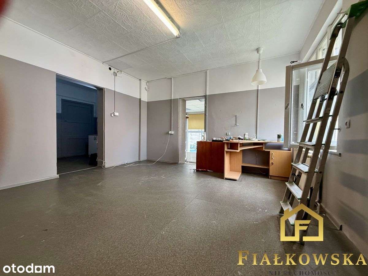 Wyjątkowy lokal w klimatycznej kamienicy z lat 20-9