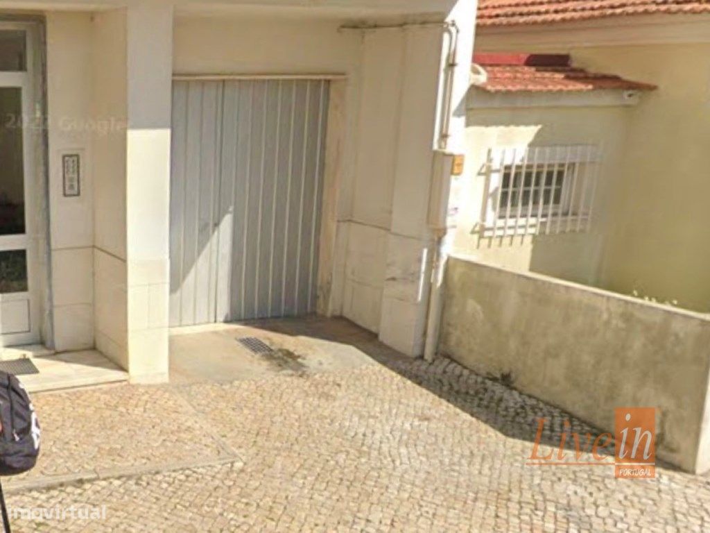 Box com 18m2 em Algueirão - Grande imagem: 1/1