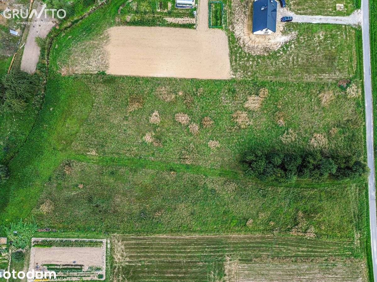 Działka 13 a  pod  Strzyżowem.-3