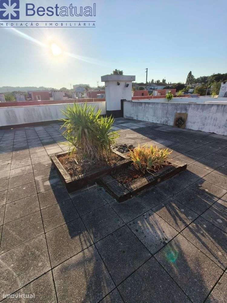 T4 com 186 m2 + Terraço com 186 m2 - Junto ao Centro-59