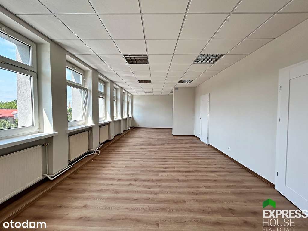 Lokal biurowy 43m2, ul.Zwycięstwa 10