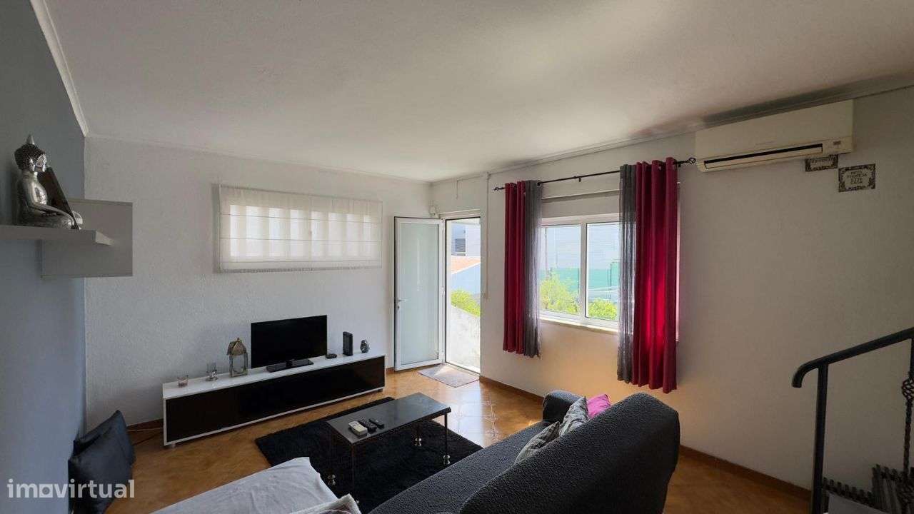 Moradia T3 + anexoT3 + sótão - 195 m2 - Abóboda - São Domingos de Rana-22