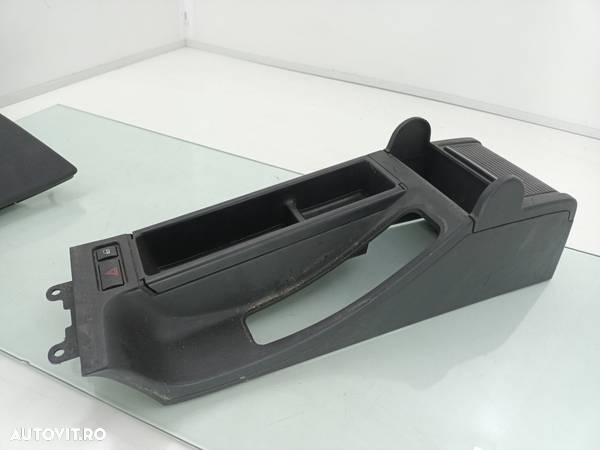 Consola centrala BMW SERIA 3 E46 1.9i - 194e1 1997-2001  8213680 - 2