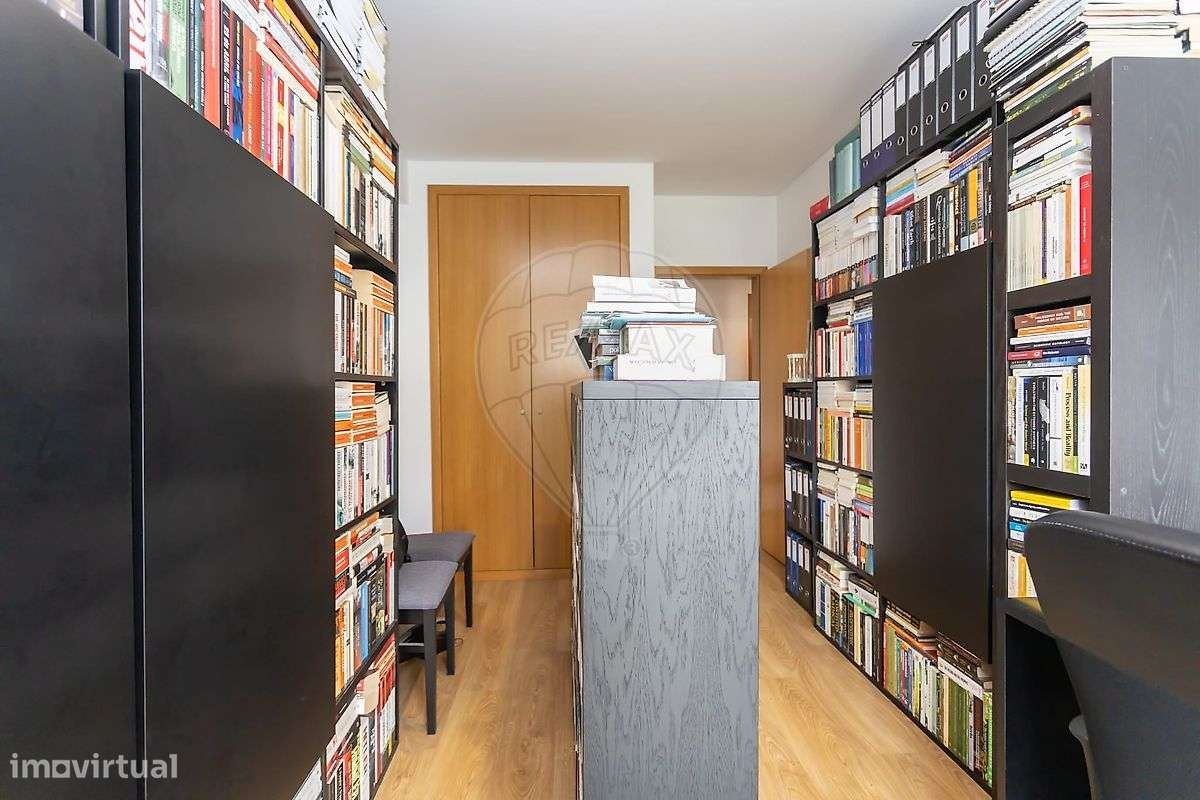 Apartamento T3 à venda em Feijó-31