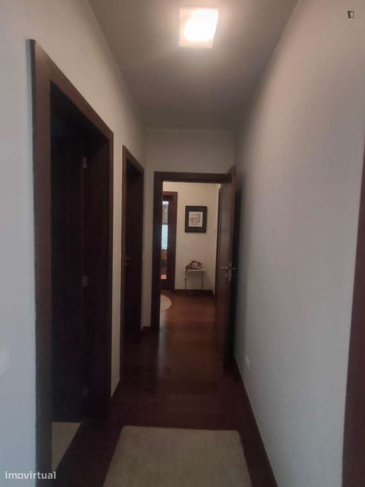 Apartamento com 2 quartos - localizado em São Pedro da Afurada Porto - Grande imagem: 4/10