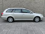 Toyota Avensis 2.0 VVT-i Sol - 5