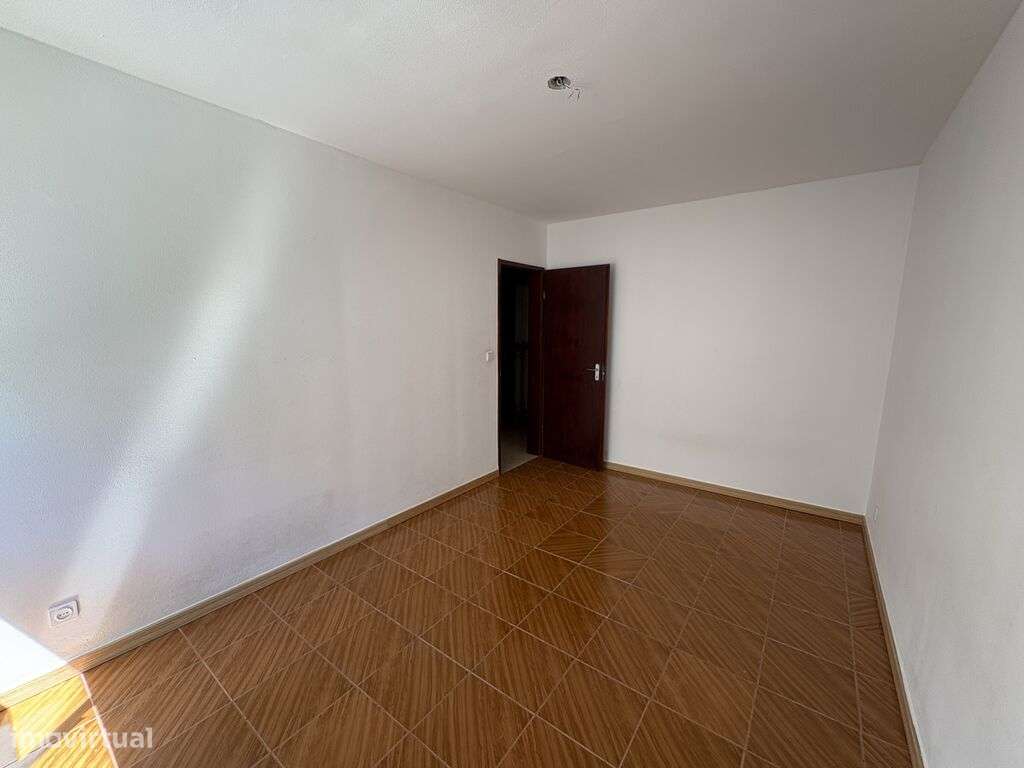 Apartamento T2 em Palmela-13