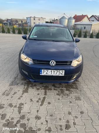 Volkswagen Polo - 1