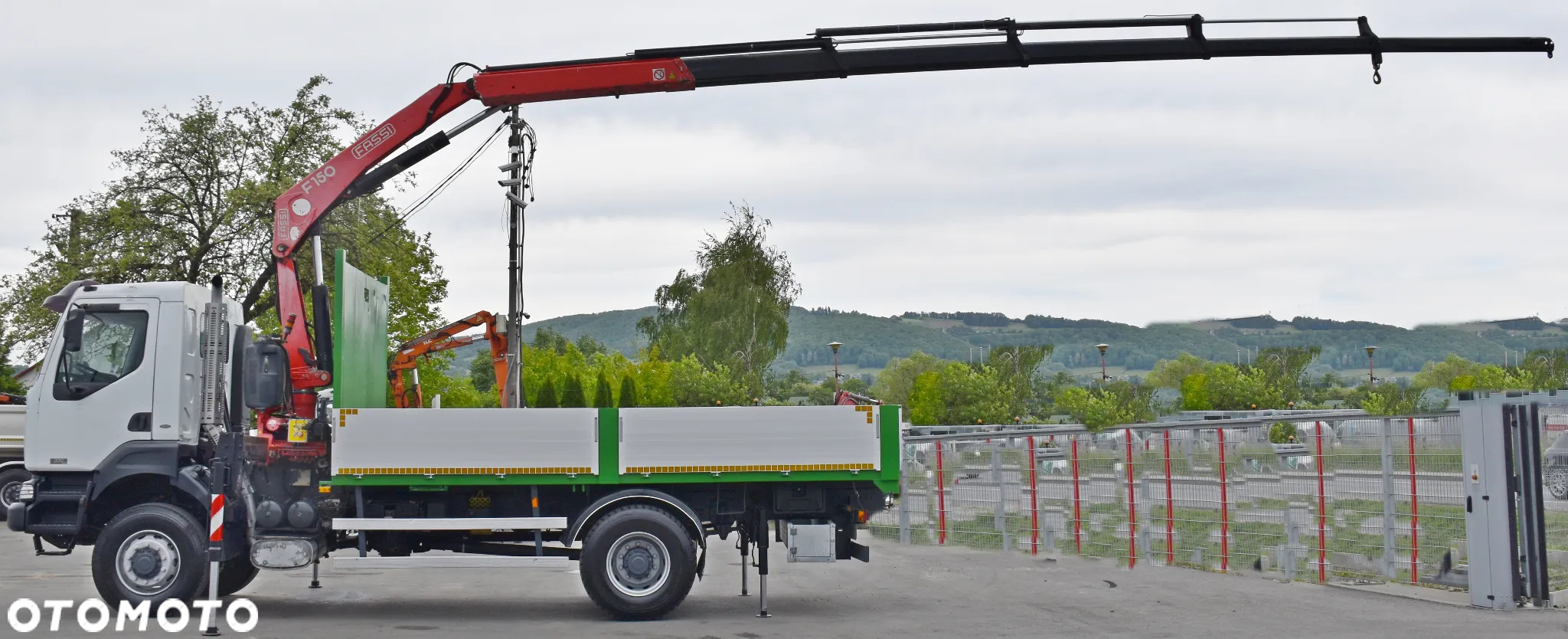 Renault KERAX 370 * SKRZYNIA 5,20m *FASSI F150A.24 + PILOT / 4x4 - 5