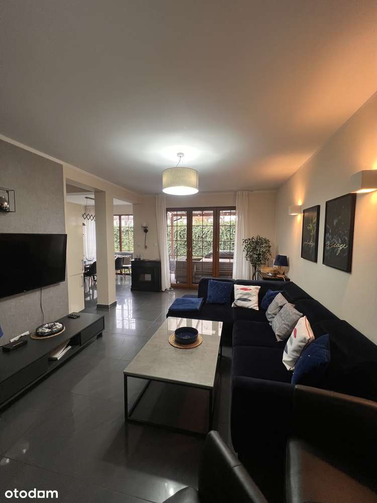 Nowoczesny dom z basenem na zamknietym osiedlu bezposrednio przy plazy - Pełny obrazek: 5/20