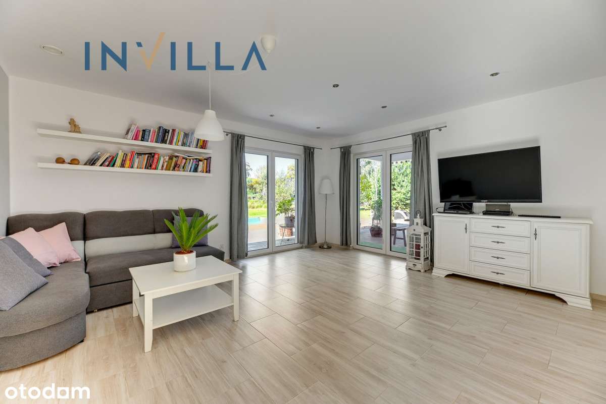 Dom pasywny z basenem w malowniczej lokalizacji - Pełny obrazek: 4/19