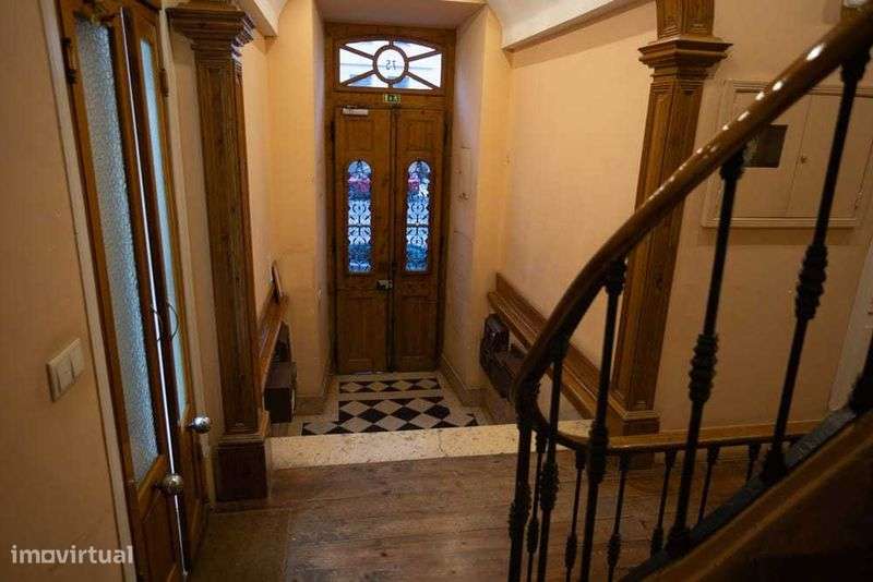 Apartamento T4 com 166m2 | Av. Almirante Reis | Lisboa - Grande imagem: 2/12