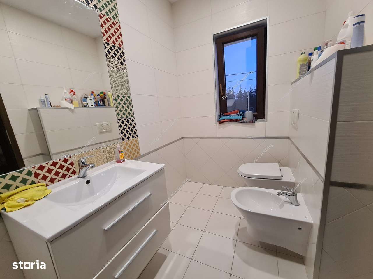 Duplex cu 4 camere, 3 bai, garaj si teren de 600 mp langa Mosnita Noua-16