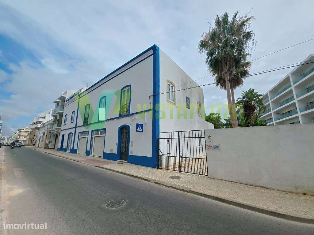 Moradia no Centro Histórico de Portimão composta por duas moradias ...-3