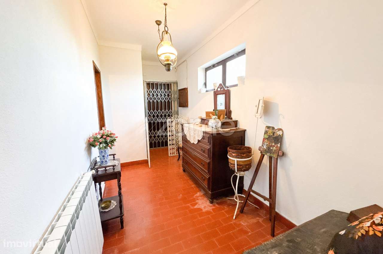 Moradia T6 em Alijó-15