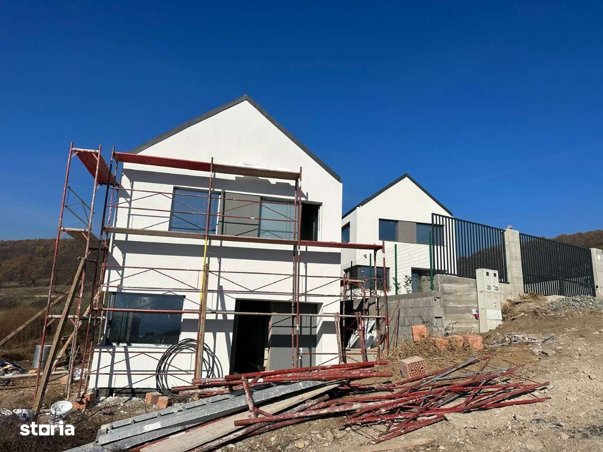 Casă individuală Baciu cu panorama - langa SunGarden Resort-4