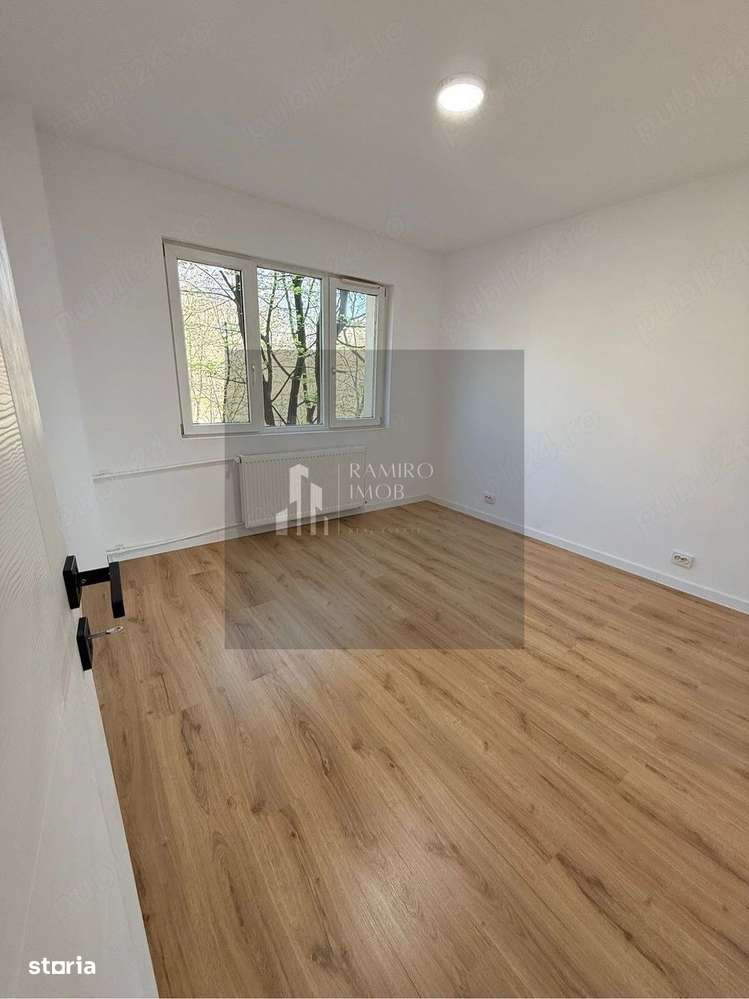 Apartament 3 camere 71 mp etaj 2