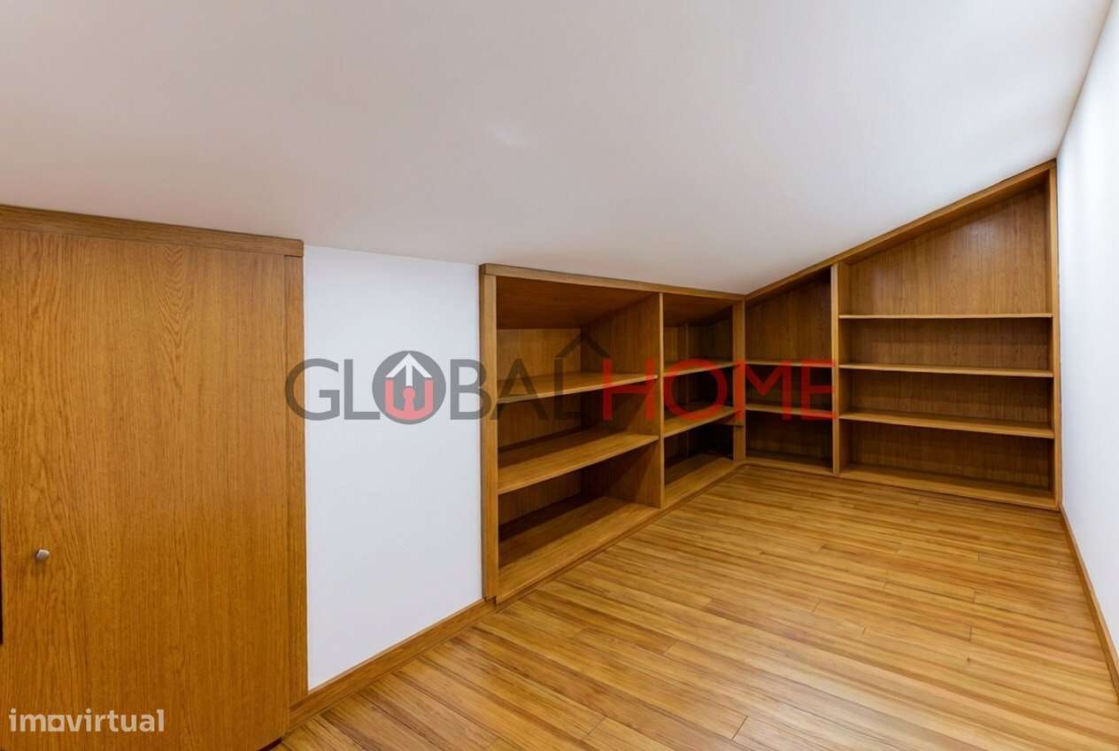 Duplex T2+1 com vista mar em Canidelo-36