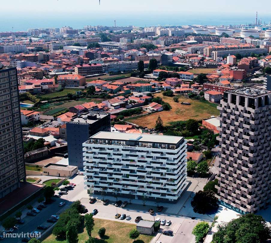 T2 Duplex no edifício "Astro Emanuelle Sul" , Leça da Palmeira - Grande imagem: 4/13