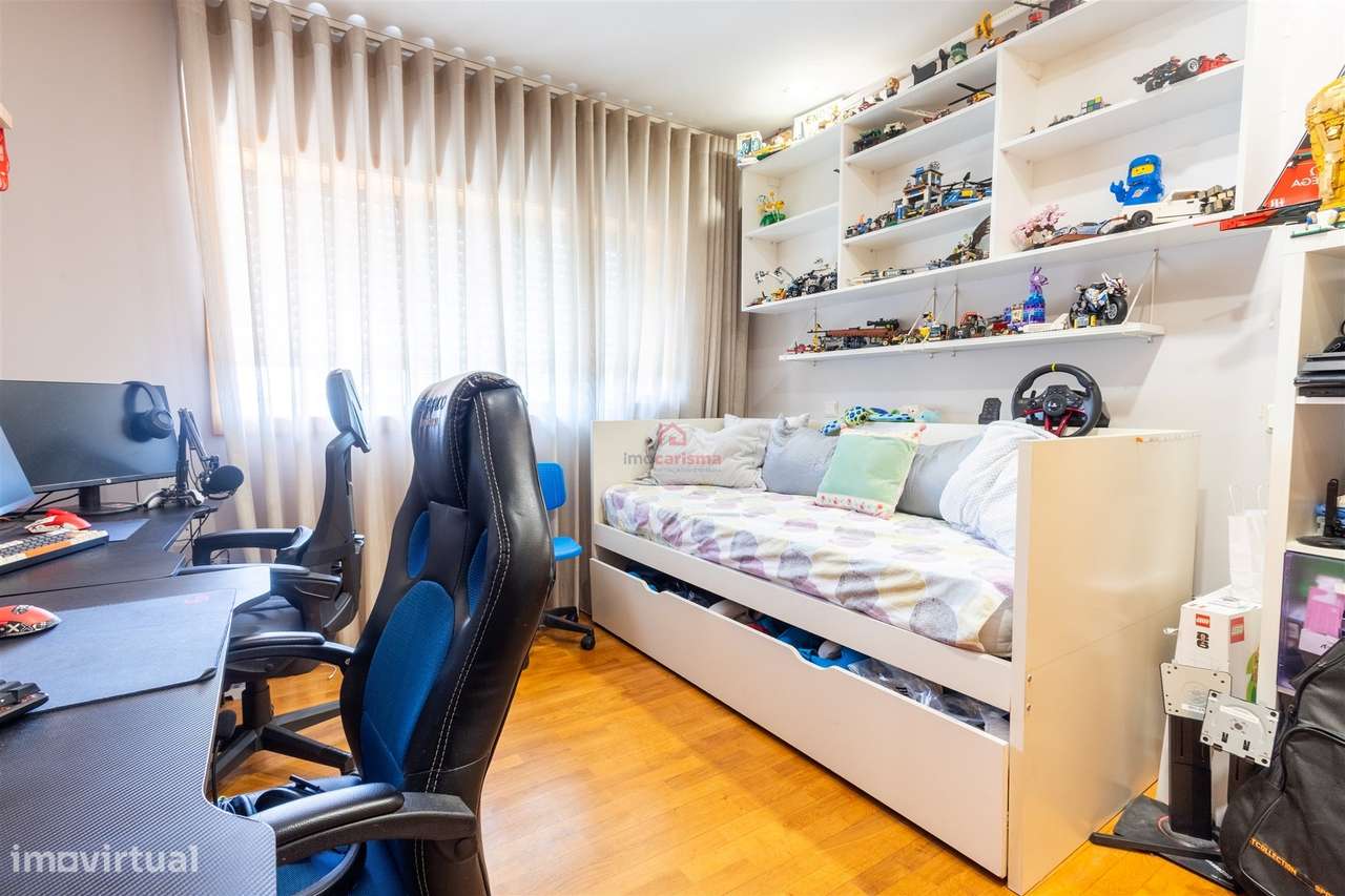 Apartamento T3 em Vila das Aves, Santo Tirso-13