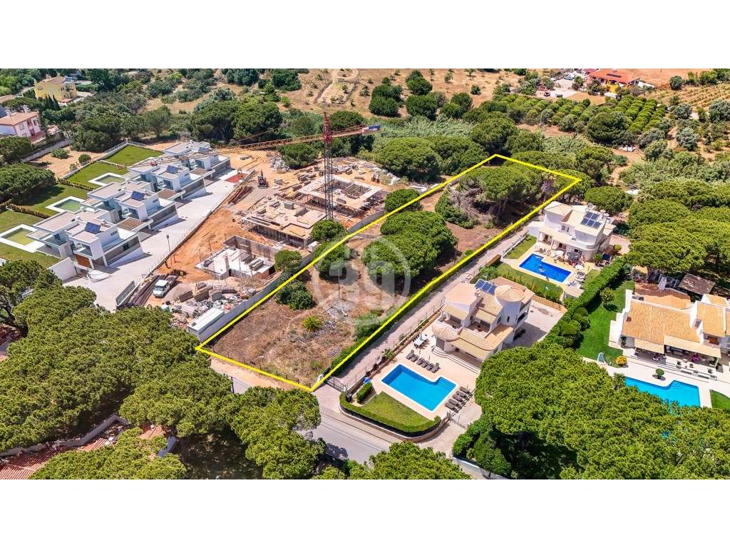 Terreno com Projeto Aprovado para 2 Moradias com Piscina | Açoteias...-15