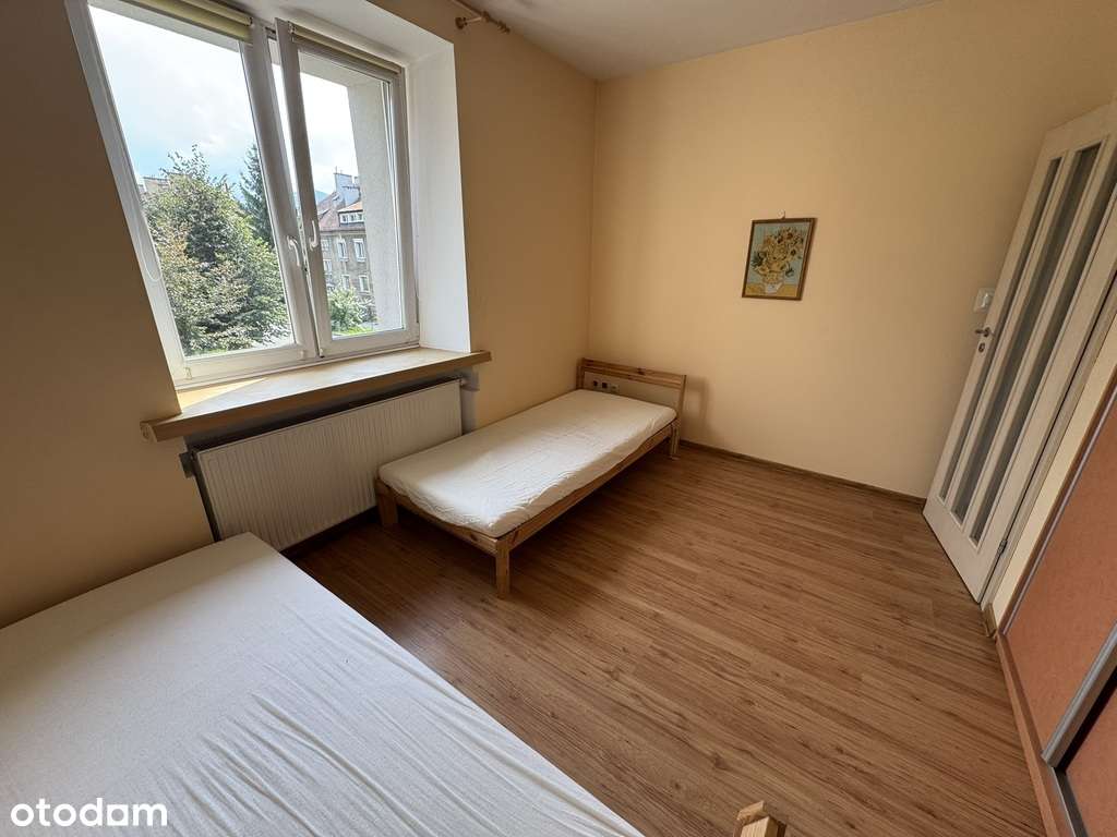 Przestronne mieszkanie z balkonem, 1 piętro-6