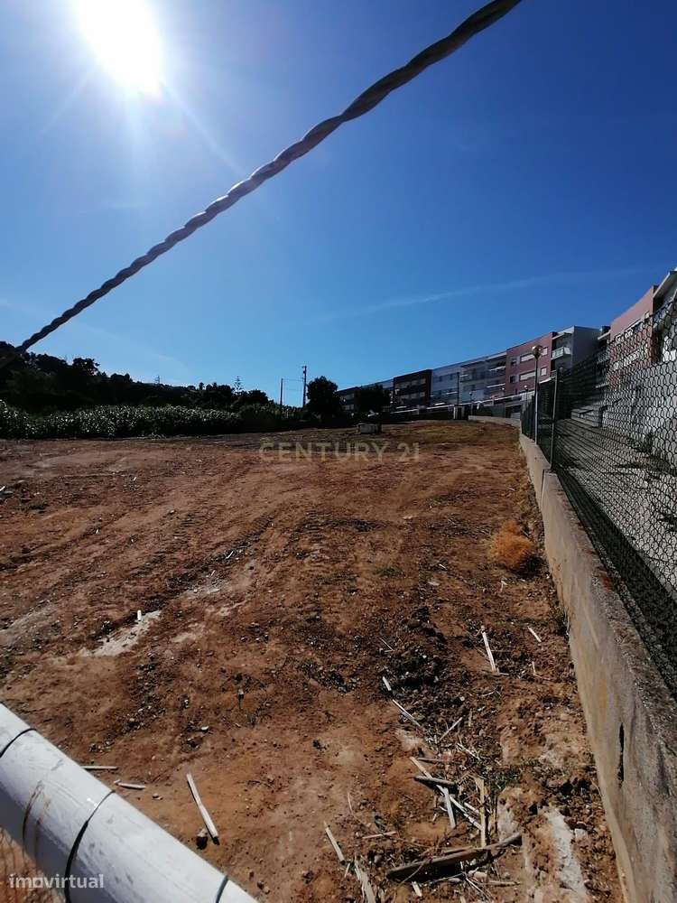 Terreno urbano - Grande imagem: 2/11