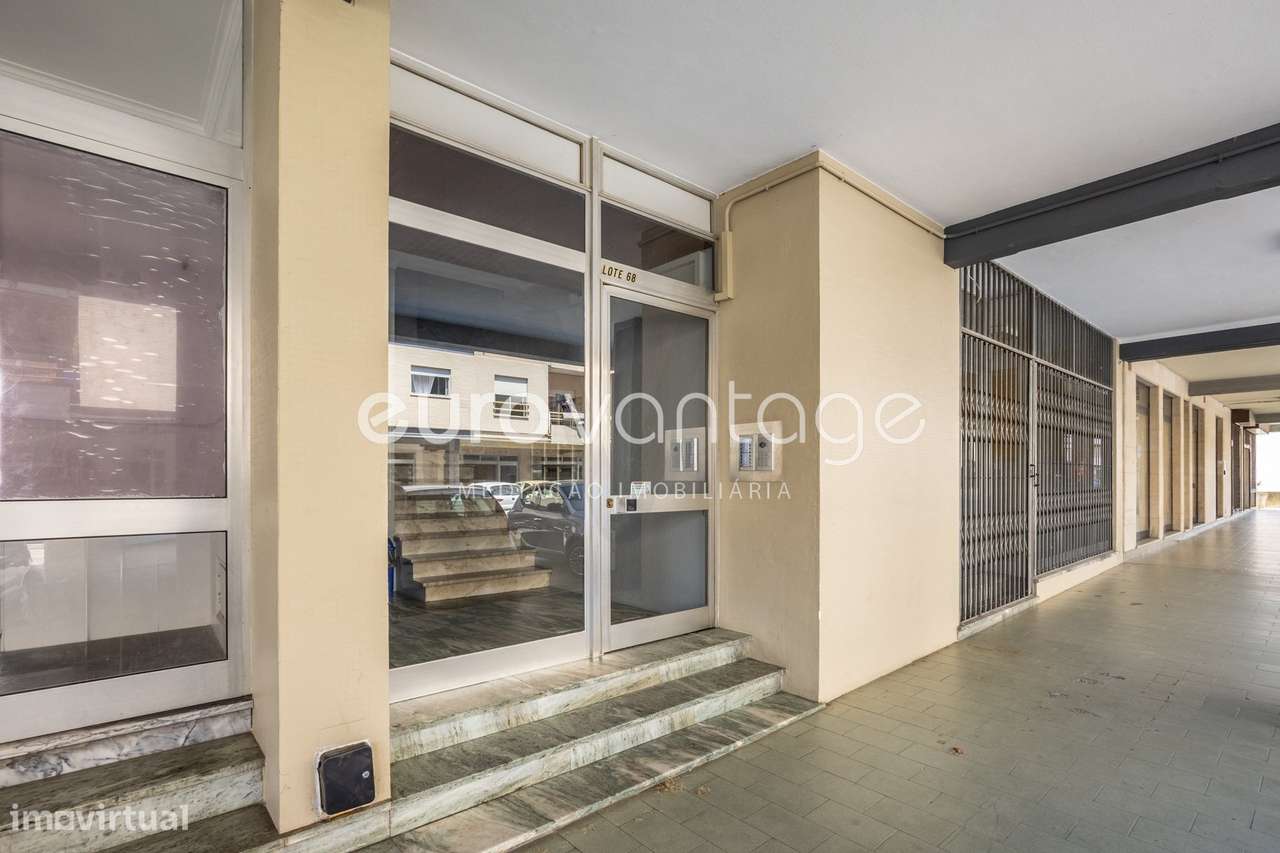 Apartamento T3 no Centro de Leiria –  Localização Privilegiada - Grande imagem: 4/37