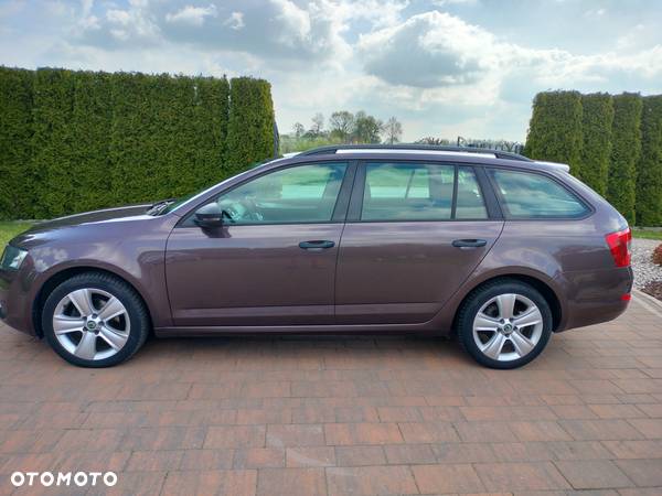 Skoda Octavia 1.6 TDI DPF Ambiente - 5