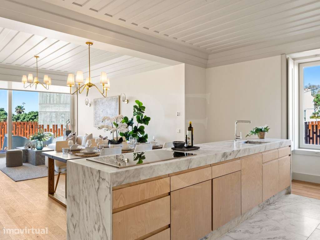 Moradia T3+1 Frente mar no Estoril, com 3 lugares de garagem e piscina-7