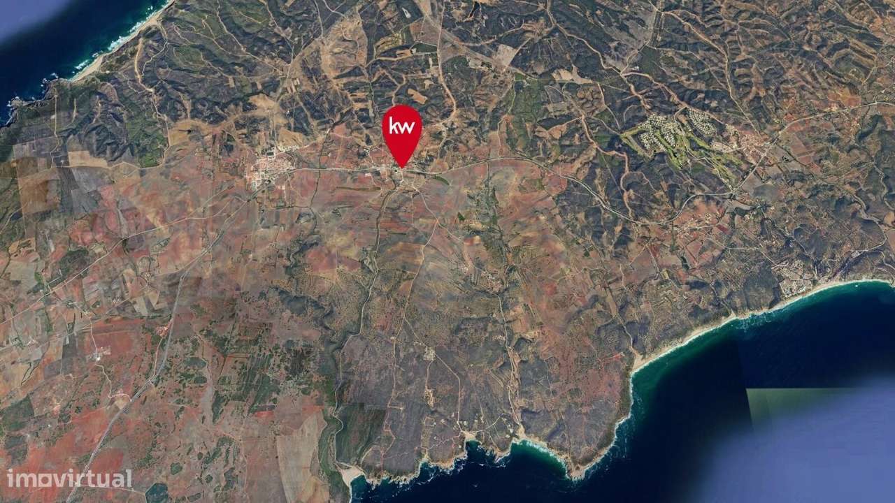 Moradia na Raposeira com quintal - Vila do Bispo - Grande imagem: 3/16