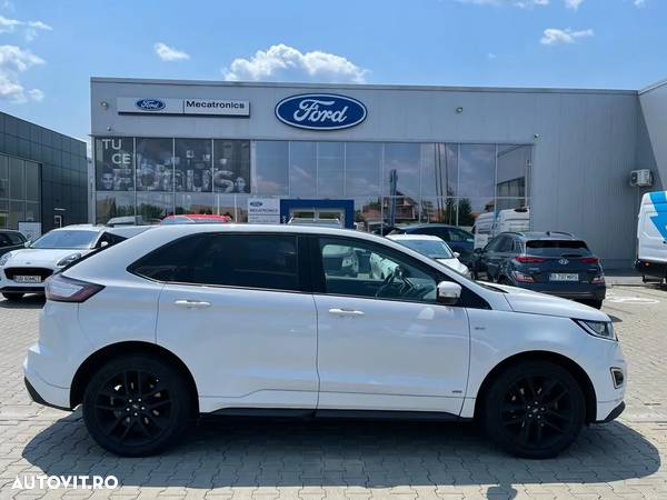 Ford Edge - 3