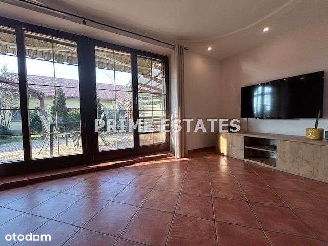 Dwa Domy na działce w pięknej okolicy wśód lasów.-10