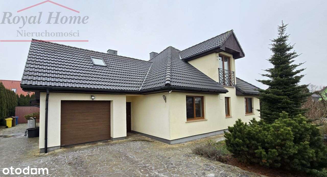 Przestronny, b. ładny, zadbany wolnostojący dom.-0